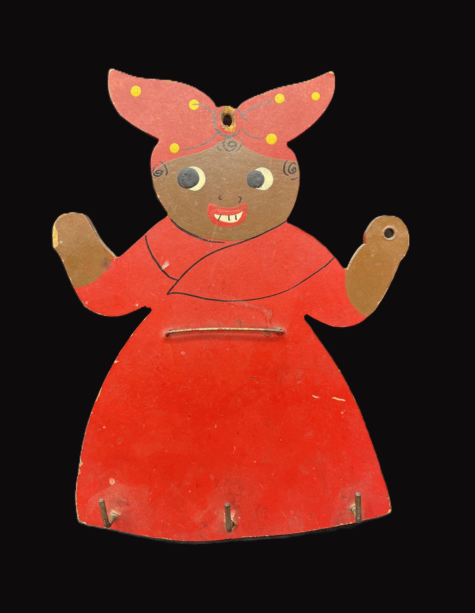 Black Americana Mammy Wall plaque with Hooks: Title: Black Americana Mammy Wall plaque with Hooks Date/Period: unknown Dimension: approx 8 x 5.5 Material: hard material similar to a masonite Additional Information: Has hooks and a place for notes