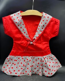 Vintage Clothes Pin Bag Red Heart Dress