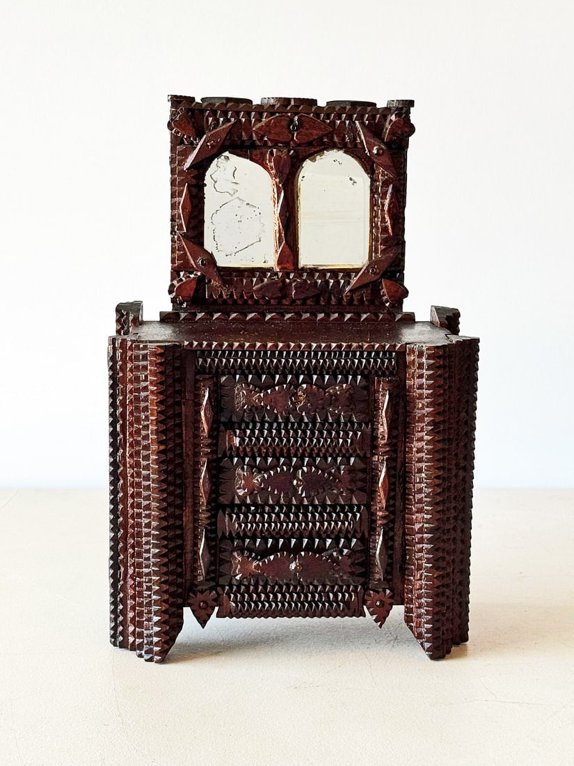 Tramp Art Miniature Chest W Hearts & Rhinestones  (1 of 7)