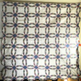 Wedding Ring Quilt 83" x 82"