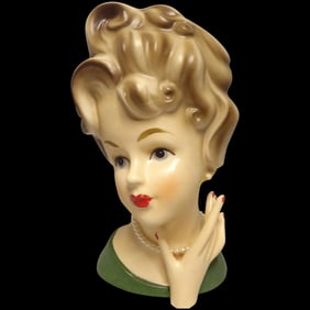 7 ” tall Lady Head Vase Ardco Fine Quality Dallas Made in Japan Silver Label