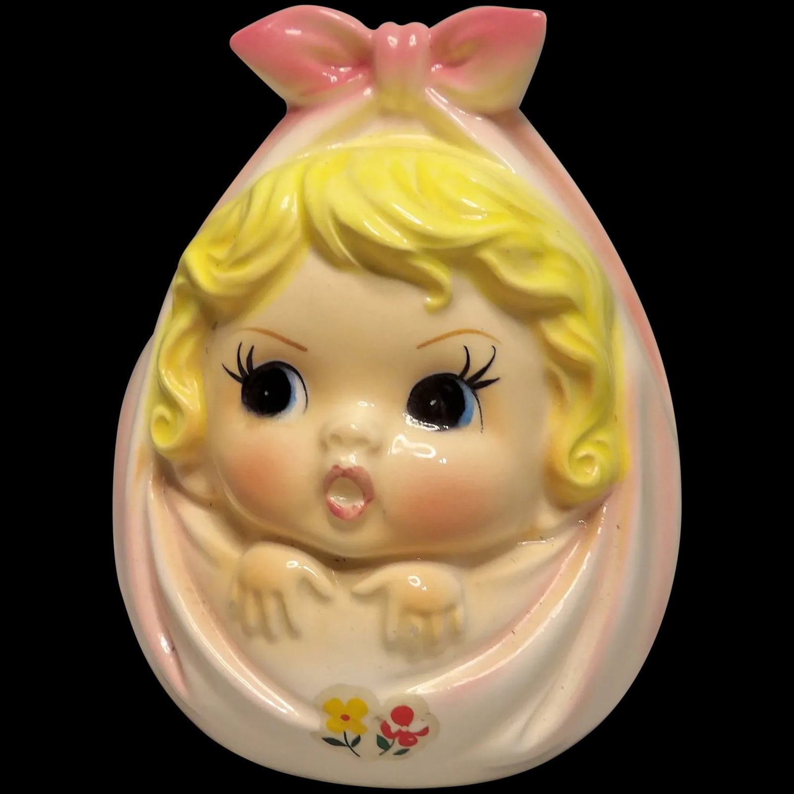 Vintage Doll Head Nursery Room Planter: This Vintage Doll Head Nursery Room Planter is in Excellent Condition. NO chips, loss of color, or crazing. It measures 5 ½” x 3 ¾” x 4 ¾”. Shipping: Domestic: Flat-ra