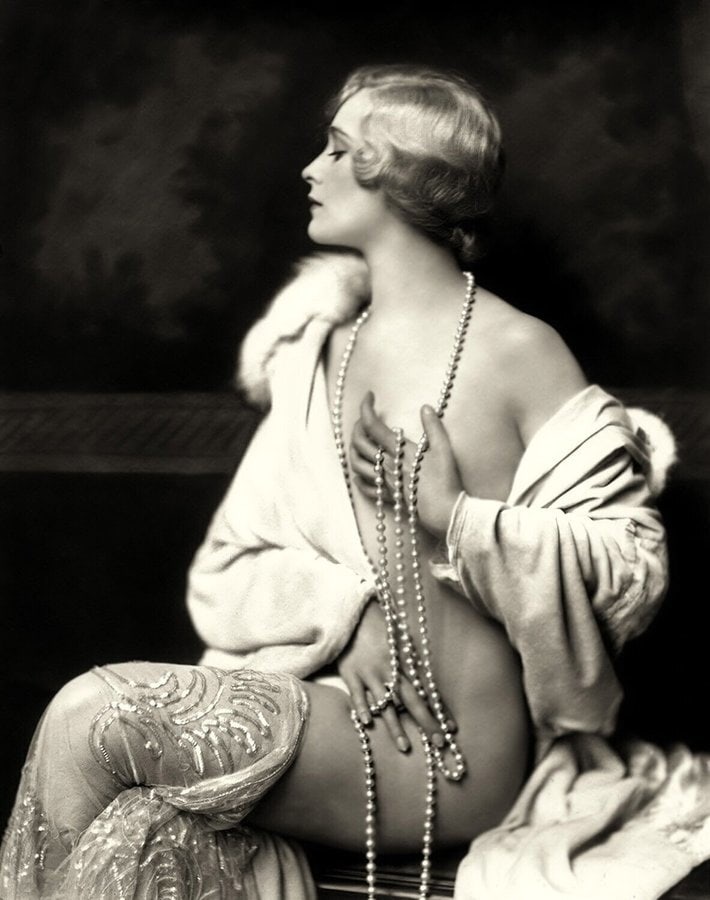 1924, Ziegfeld Girl Hazel Forbes, by Alfred Cheney Johnston: Title: 1924, Ziegfeld Girl Hazel Forbes, by Alfred Cheney Johnston Artist/Source: Alfred Cheney Johnston Original Date: SEE TITLE (OR UNKNOWN) Dimensions: 8X10 Description: || UNITED STATES SHIPPING O