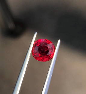 GIA Certified Vivd Red Star Color Ruby Gemstone , Fancy Cushion Cut Natural Ruby July Birthstone ,: Materials: Gem type: Emerald Carat weight: 5 Discover the timeless elegance of this Zambian Emerald Loose Gemstone, boasting a natural emerald cut and a faceted Emerald shape. Set of three Emeralds Fe