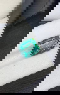 8.44 Carat Blue Green Tourmaline Gemstone, Top Blue Green Loose Tourmaline, Faceted Cushion Shape,: Materials: Gem type: Emerald Carat weight: 22.43 &#8226; Weight : 22.43 carat &#8226; Dimension : 17.09*16.46*10.21 mm &#8226; Shape : Octangonal &#8226; Cut : Step &#8226; Colour : Vivid Green &#8226