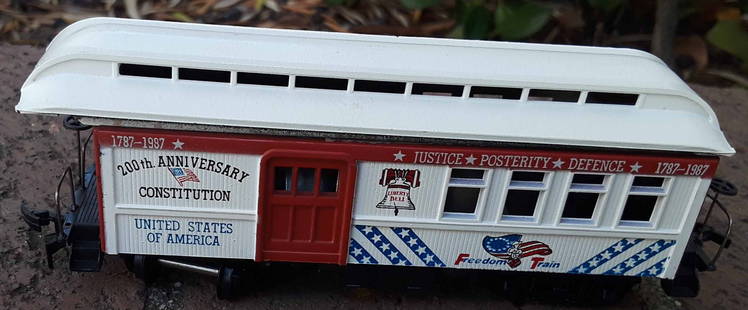 Spirit of '76 train car , HO scale , c10.: Spirit of '76 train car , HO scale , c10. Reserve: $23.00 Shipping: Domestic: Flat-rate of $17.00 to anywhere within the contiguous U.S. International: Flat-rate of $38.00 to anywhere in the world. Co