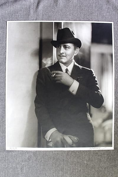 John Barrymoore By George Hurrell (1933) 20x23.875 US Photographic Print #163/190: John Barrymoore By George Hurrell (1933) 20x23.875 US Photographic Print #163/190, Please refer to the attached photos to determine the condition of this original vintage item. Note: LB means Linen Ba