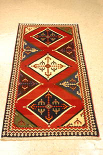 PERSIAN SHIRAZ RUG 2'4" X 5'1": Title: PERSIAN SHIRAZ RUG 2'4" X 5'1" Description:OLD, ANTIQUE DETAILED TRUE BEAUTY NOMADIC AUTHENTIC HAND KNOTTED PERSIAN SHIRAZ QASHKAI RUG with exact size of 2'4" X 5'1" RARE DESIGN,FULL COLORE ,WO