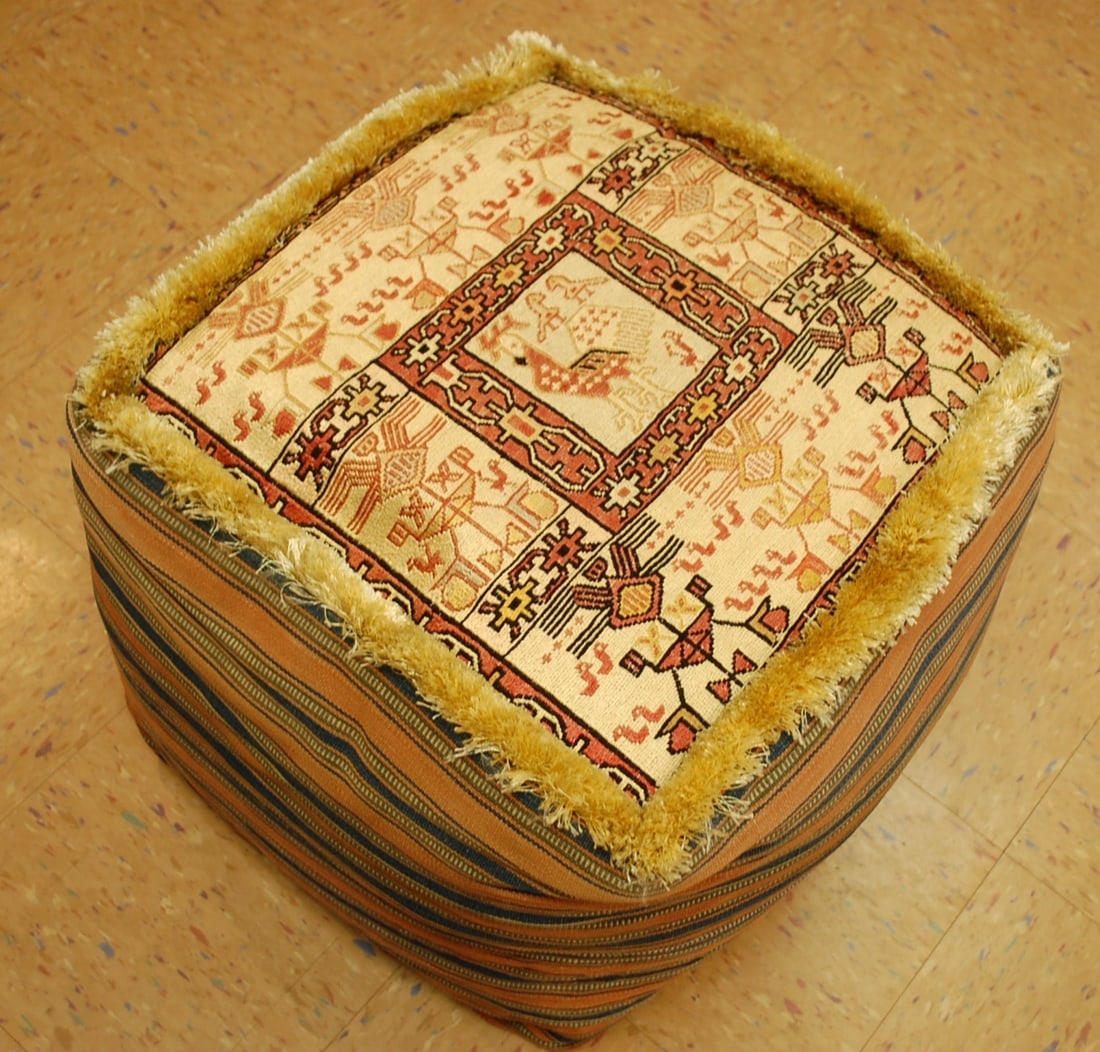 Highly Detailed Fine silk sumak kilim Rug Very Soft Wool cushion 1.8x1.8x1.3 h: Title: Highly Detailed Fine silk sumak kilim Rug Very Soft Wool cushion 1.8x1.8x1.3 h Description:never used, hand sewn inscribed cushion made by ailk sumak kilim rug 1'8"x 1'.8" x1'4" silk woven on s