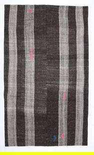 10'2'' x 6'0'' Turkish Flatweave Kilim Rug - 60597: Title: 10'2'' x 6'0'' Turkish Flatweave Kilim Rug - 60597 Description:Vintage Rug Handmade, handwoven with traditional technique. Low pile, soft rug. Rug Condition : Fully cleaned and ready to use Ori