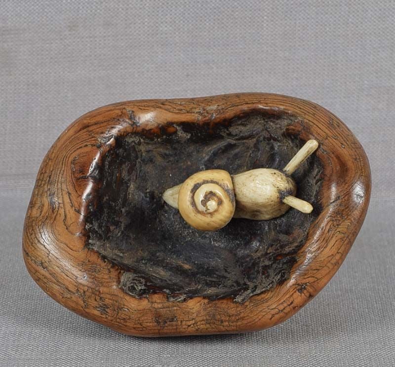 19c netsuke SNAIL on FUNGUS of Immortality (1 of 6)