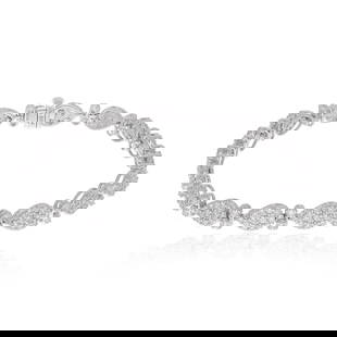 Lab Grown Diamond 10k White Gold Tennis Bracelet: Title: Lab Grown Diamond 10k White Gold Tennis Bracelet Description: Item Code : STBR-4123A, Gold : 7.32gm : 2.90 Ct Lab Grown Diamond CVD : Gross Wt. : 7.9 grams Metal: 10k White Gold Gemstones: Lab