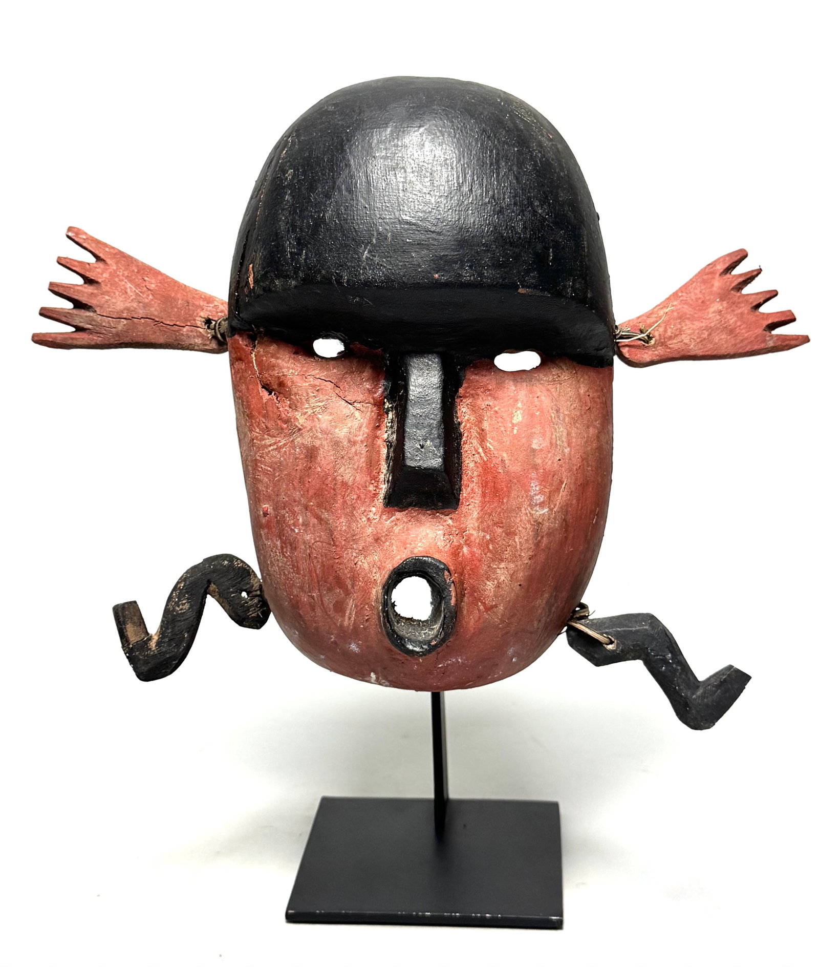 Inuit - Yua Mask made by the Yupik People who live on the West Coast of Alaska.: Yua Mask made by the Yupik People who live on the West Coast of Alaska. are famous for their craftsmanship of ceremonial masks. Their aspect varies depending on their use, ranging from little finger m