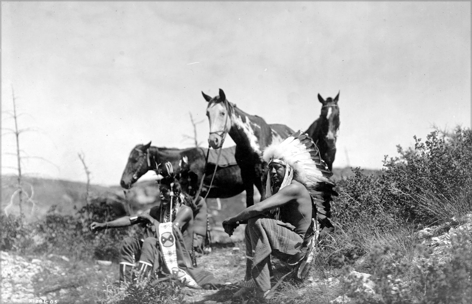 1905, THE TALK, 3 CROW MEN, BY EDWARD S. CURTIS (1 of 1)