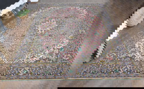 9.7x13.1 ft, TURKISH VINTAGE RUG: Title: 9.7x13.1 ft, TURKISH VINTAGE RUGOridign: TurkeyDate/Period: 1960 - 1970Materials: Wool and CottonSize: Width: 9.7