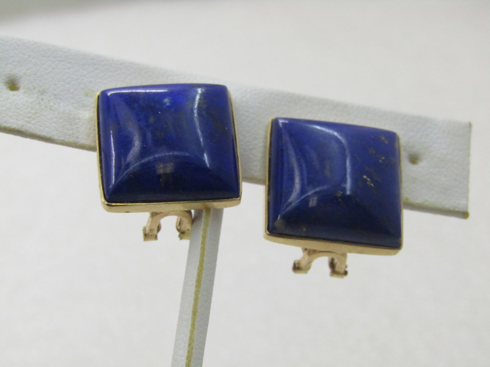 Vintage 14kt Lapis Lazuli Clip Earrings, 16.5mm Square (1 of 9)