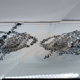 Mid 19th Century Antique Victorian Sterling Silver Inkstand London 1844 Samuel Whitford: Title:Mid 19th Century Antique Victorian Sterling Silver Inkstand London 1844 Samuel Whitford Description:Description A splendid early Victorian sterling silver shaped oval inkstand designed with intr