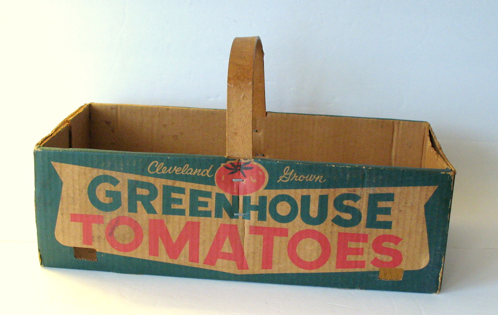 Vintage roadside produce stand tomato basket.: Title: Vintage roadside produce stand tomato basket. Date/Period: 1950's Dimension: 16” x 8' x 9” Additional Information: Nice vintage roadside produce stand tomato basket or carrier in gr