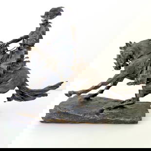 Frederic Remington The Cowboy by the Franklin Mint: Title: Frederic Remington The Cowboy by the Franklin Mint Description: An official issue of the Frederic Remington Art Museum 1988 This is a small bronze statue approx. 6&#8221; T Excellent condition