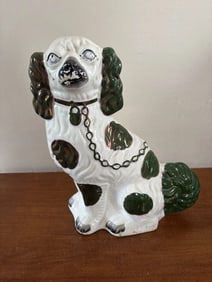 Antique Staffordshire Spaniel Sog