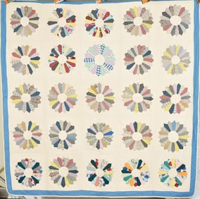 40's Dresden Plate Quilt, Blue Border