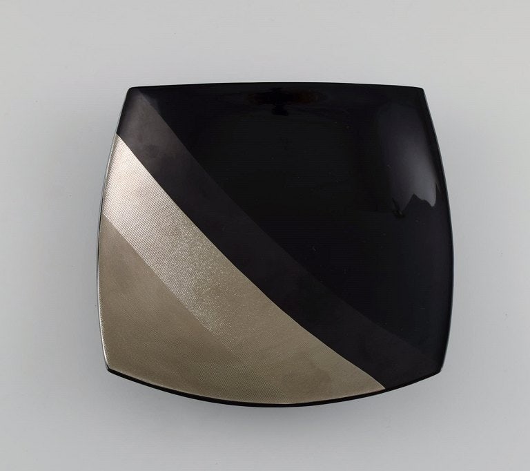 H. Dresler for Rosenthal. Bowl / dish in hand-painted porcelain with silver decoration. 1980s. (1 of 6)