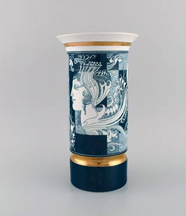 Large Hollóháza porcelain vase. Art deco motifs and gold border. Mid 20th century.: Large Holl&#243;h&#225;za porcelain vase. Art deco motifs and gold border. Mid 20th century. Measures: 30 x 16 cm. In excellent condition. Stamped. Reserve: $490.00 Shipping: Domestic: Shipping rates