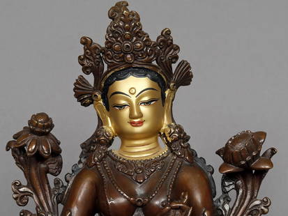 10" Goddess Green Tara Nepalese Copper Statue: Title: 10" Goddess Green Tara Nepalese Copper Statue Description: Copper With Gold Height: 10 inch Width: 7 inch Depth: 6 inch Weight: 2.50 kg Additional Information: An artistic and ornamental object