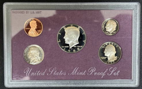 1988 S US Mint Proof Set - DCAM and Pretty Rimmed Toning!: Title: 1988 S US Mint Proof Set - DCAM and Pretty Rimmed Toning! Description: 1988 S US Mint Proof Set - DCAM and Pretty Rimmed Toning! Date/Period: 1988 S Materials: Copper Reserve: $15.00 Shipping: