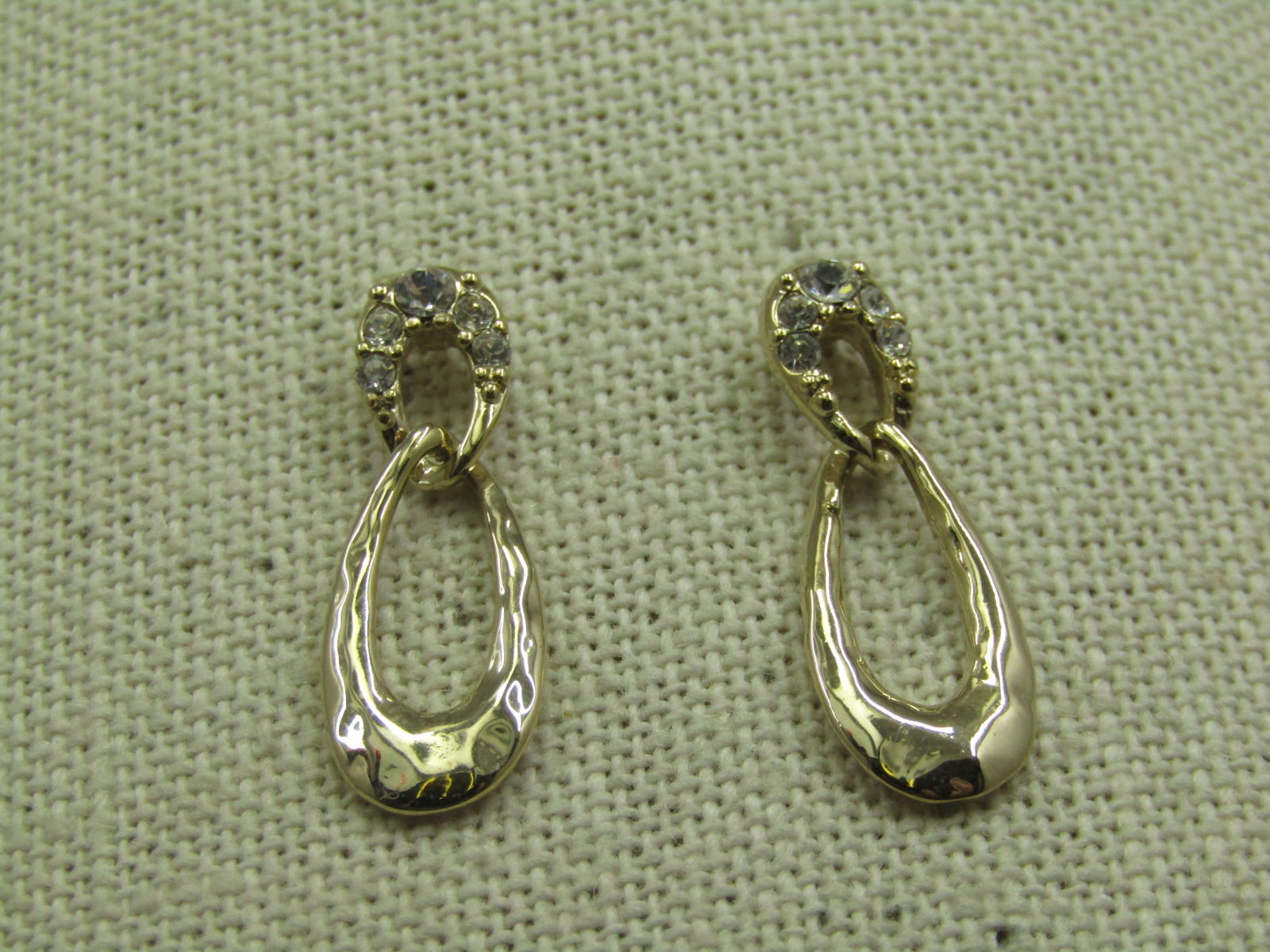 Vintage Monet Rhinestone Drop Hoop Earrings, 14kt Post, 1" (1 of 5)