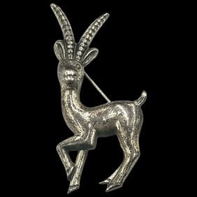 Vintage Coro Sterling Silver Gazelle/Antelope Brooch/Pin