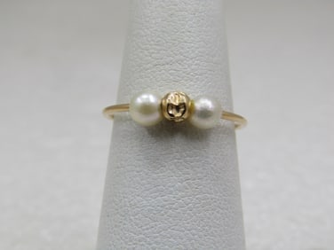 Vintage 14kt Gold Band Ring with Cultured Pearls & Gold Bead, Sz. 5.5