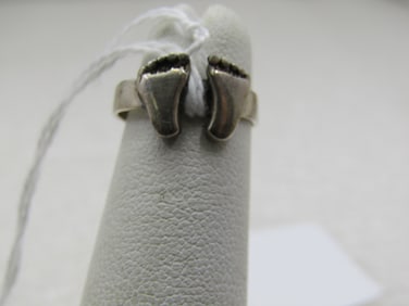 Sterling Bare Feet Toe Ring, Appx. 1.60 gr