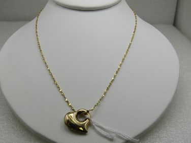 14kt Offset Heart Necklace, Hammered Herringbone Link, 17"