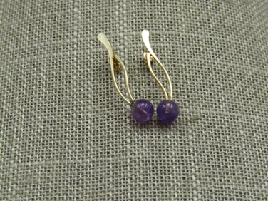 Vintage 14kt Amethyst Bead Earrings, Curved, 5mm Bead