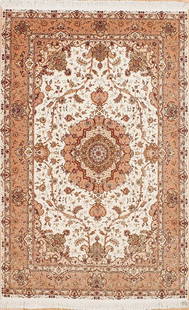 Hand Knotted Indo-Tabriz Oriental Area Rug 6' x 9': Title:Hand Knotted Indo-Tabriz Oriental Area Rug 6' x 9' Description:&#8226; Rug Number: 57246 &#8226; Country of Origin: India &#8226; Style, Design: Persian Tabriz, Floral, Medallion &#8226; Size (F