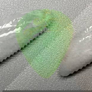 Title: Antique Chinese Natural Icy Green Jadeite Jade carved Peach Lingzhi and Bat: very good, as seen in pictures Reserve: $350.00 Shipping: Domestic: Flat-rate of $30.00 to anywhere within the contiguous U.S. International: Foreign shipping rates are determined by destination. Inte