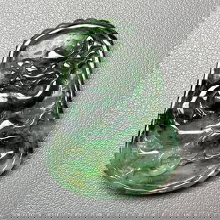 Title: Antique Chinese Natural Dark Green Jadeite Jade Pendant carved ancient dragon: very good, as seen in pictures Reserve: $400.00 Shipping: Domestic: Flat-rate of $30.00 to anywhere within the contiguous U.S. International: Foreign shipping rates are determined by destination. Inte