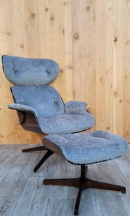 Mid Century Modern George Mulhauser Lounge Chair and Ottoman for Plycraft Newly Upholstered in Grey: Vintage from before 2000 Materials: wood, metal, wool, boucle Mid Century Modern George Mulhauser for Plycraft Mr. Chair & Ottoman Newly Upholstered in a Gray Mist Boucle - 2 Piece Set Featuring Georg