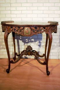 Antique Victorian Style Carved Ornate Oval Top Side Table with Brass Rail: Vintage from before 2000 Antique Victorian Louis XV Style Carved Ornate Oval Top Side Table with Brass Rail Beautiful antique table purchased in France on 4 cabriole carved legs, ornamental floral des