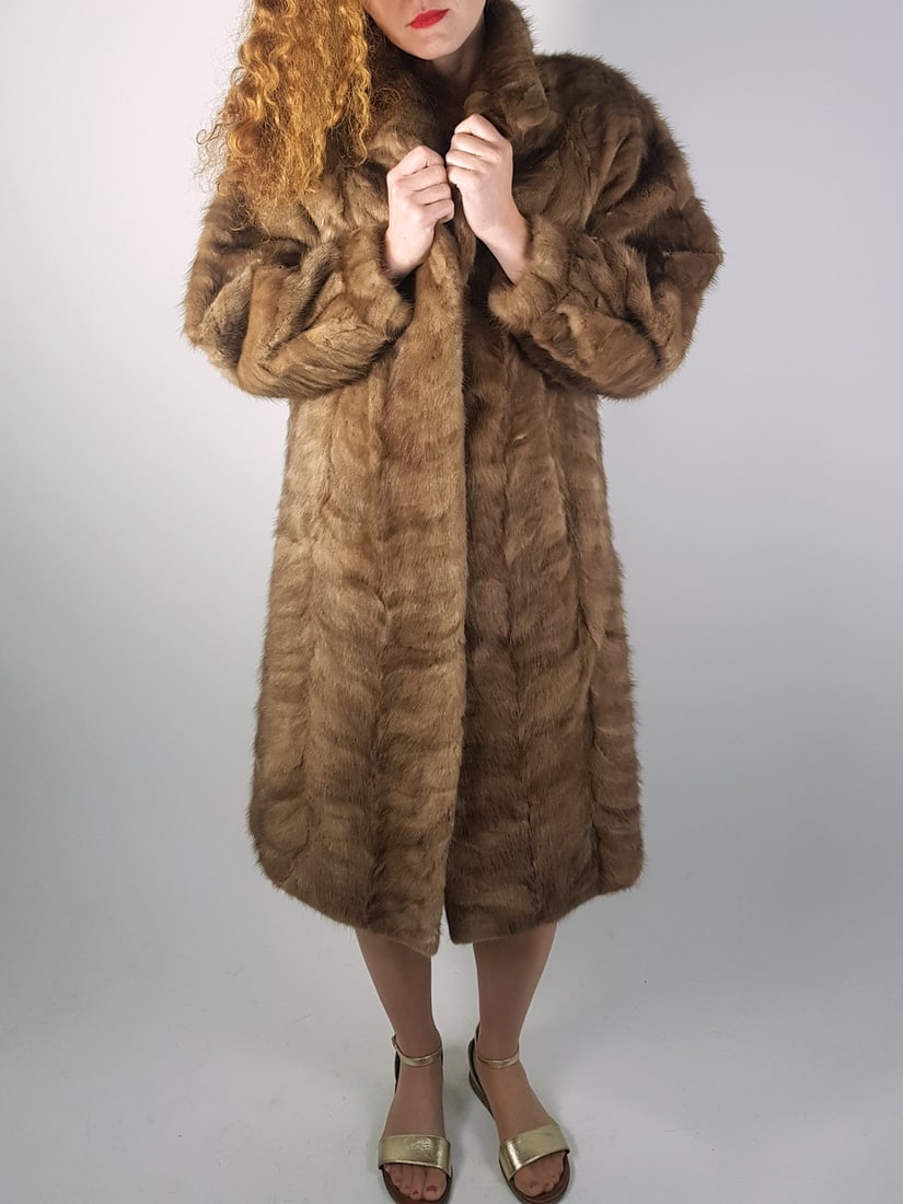 BROWN MINK FUR JACKET EU: XL ; US: 18 (1 of 11)