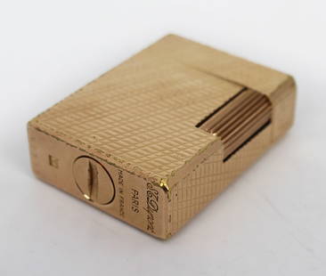 Vintage S.T. Dupont Paris Gold-Plated Ligne 1 Small Lighter, Monogrammed: Vintage S.T. Dupont Paris Gold-Plated Ligne 1 Small Lighter, Monogrammed &#8211; Circa 1970s A fine vintage S.T. Dupont Ligne 1 lighter in the small size, crafted in France and finished in a classic d