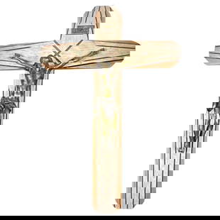 Vintage Wooden Crucifix with Christ in Régule – Christian Symbolism: Title: Vintage Wooden Crucifix with Christ in Régule – Christian Symbolism Origin:France Dimension: Height: 25 cm (9.8 inches)Length: 17 cm (6.7 inches)Thickness: 1 cm (0.4 inches) Materials:Metal,