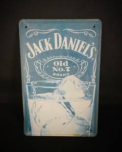 Vintage Jack Daniel's Old No. 7 Brand Advertising Plaque: Title: Vintage Jack Daniel's Old No. 7 Brand Advertising Plaque Origin:France Dimension: Height: 11.82 in (30 cm)Width: 7.88 in (20 cm)Depth: 0.4 in (1 cm) Materials:Metal Year:20th Century Descriptio