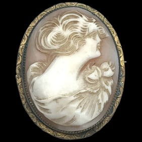 Vintage Shell Cameo Brooch/ Retractable Pendant