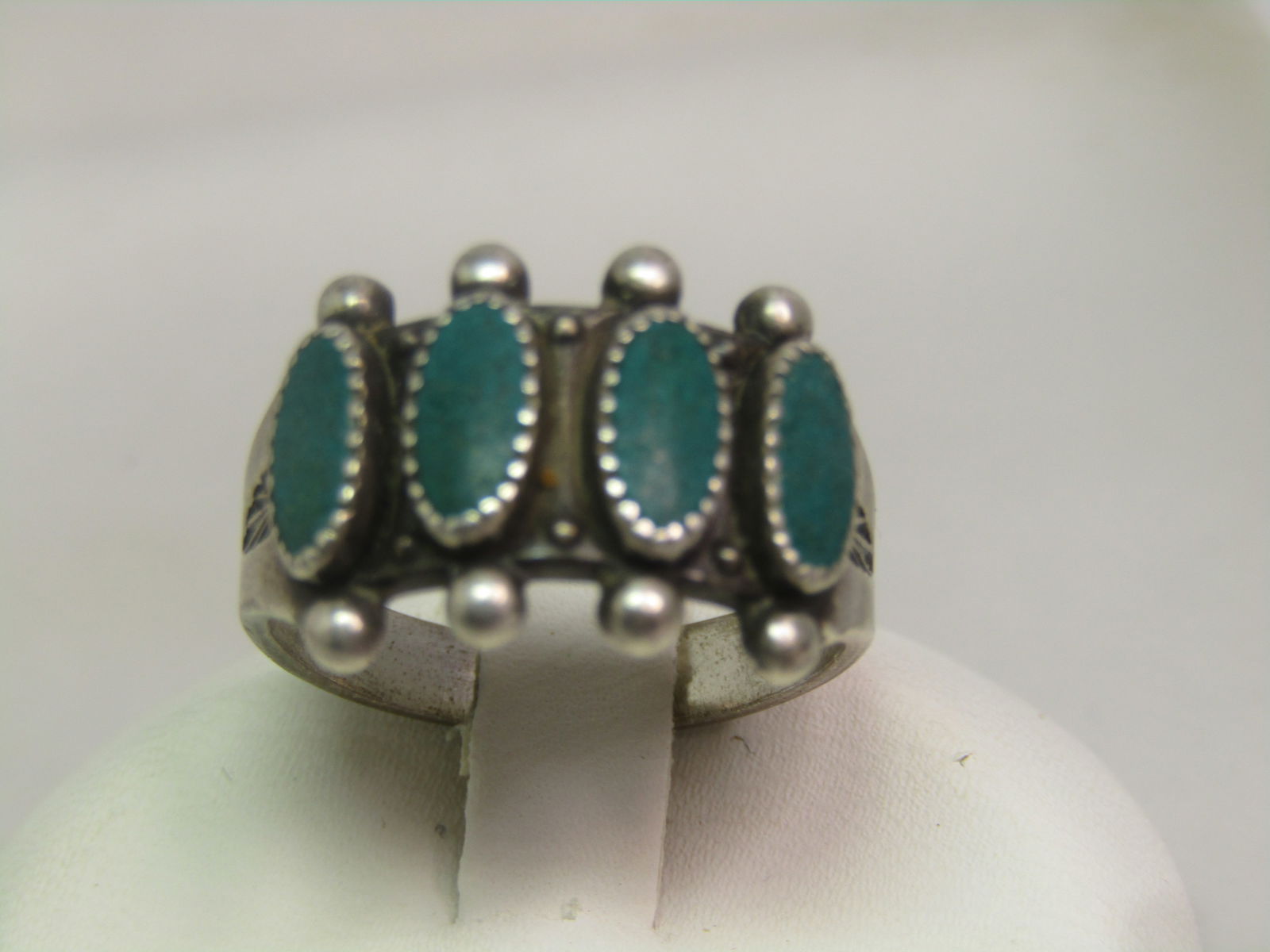 Vintage Sterling Southwestern Turquoise Ring, Sz. 8, 1960's-1970's, Unisex (1 of 6)