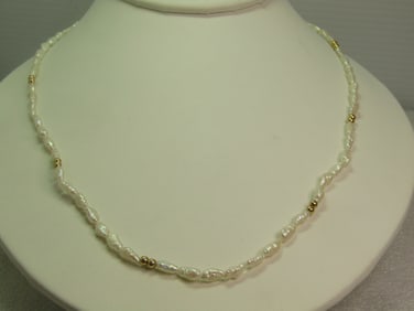 Vintage 14kt  Freshwater Pearl Necklace, Gold Beads/Clasp, 19.5", 1980's-1990's