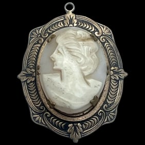 Vintage Ivory Colored Shell Pendant