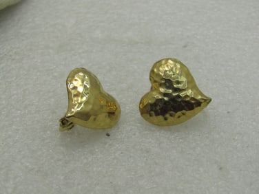 Vintage Hammered Heart Clip Earrings, 3/4" Domed