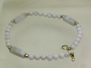 Vintage 14kt Quartz Beaded Bracelet, 7.25", Pale Blue, 1970's-1980's